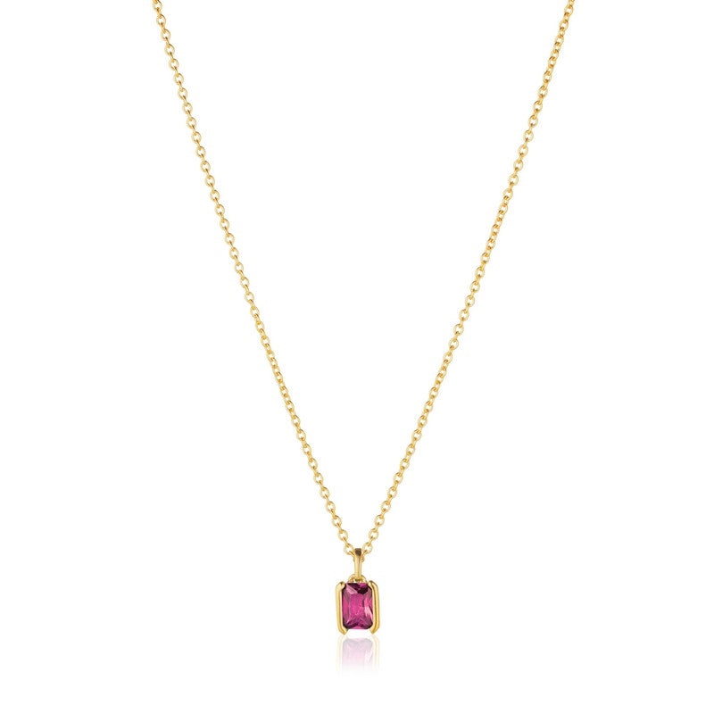 Roccanova Piccolo halskæde fra Sif Jakobs Jewellery i 18 karat forgyldt sølv med pink rektangulær sten, 45 cm.